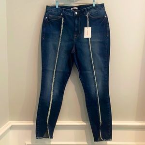 GOOD AMERICAN Raw Seam Jeans